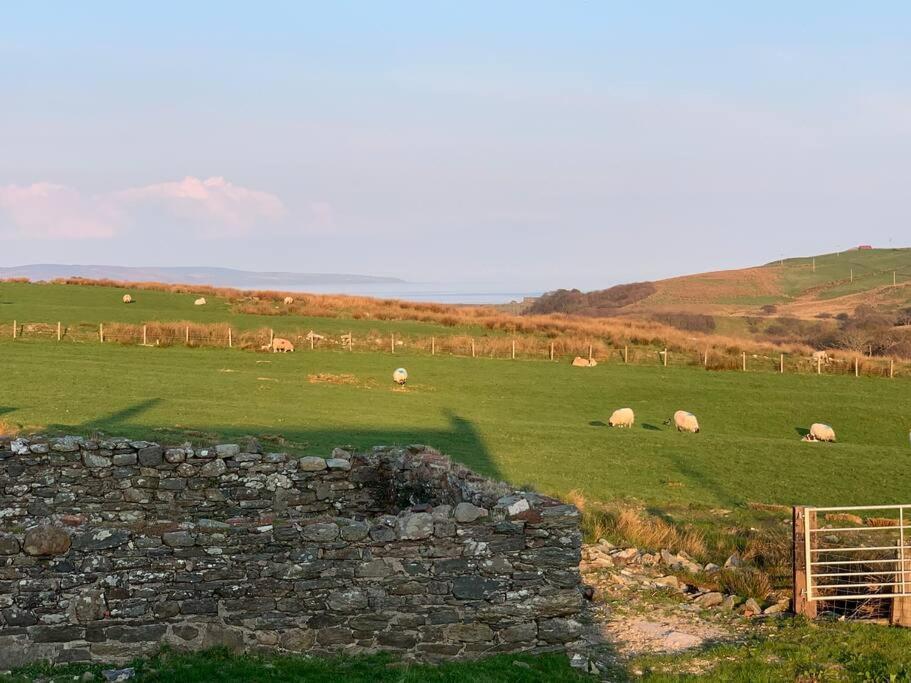 Traditional Cottage Near Campbeltown Exterior photo